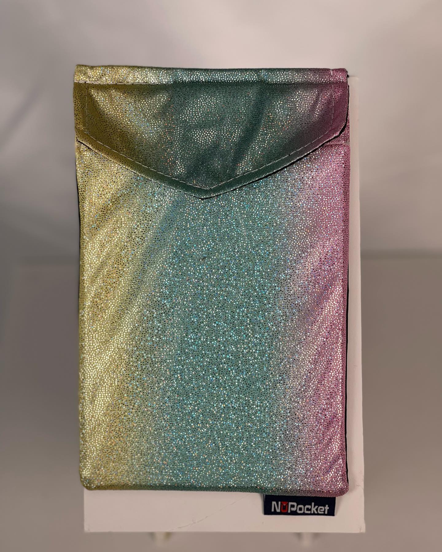 6" x 7" NuPocket Classic - Rainbow Holographic